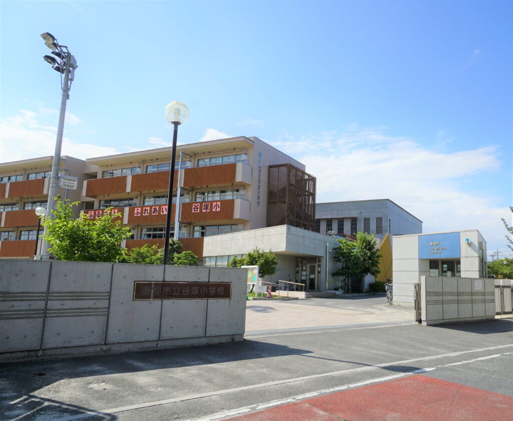 今年も商店街に春のエールを送ります🌸