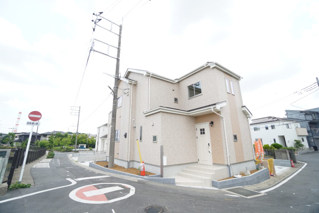 🔆新着🔆草加市谷塚仲町 ✨🏠新築戸建住宅(B号棟)